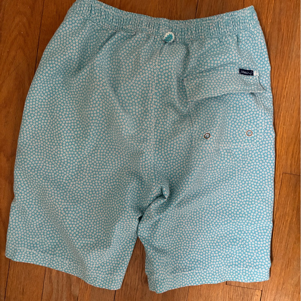 Johnnie O Boys 10/12 Swim Trunks - Picture 10 of 11